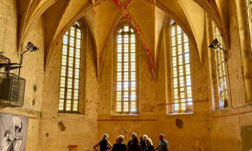 Der Landsberger Chor the sweet60s gab in seiner sächsischen Partnerstadt Waldheim in der alten Kirche der JVA ein Gospelkonzert für die Gefangenen.